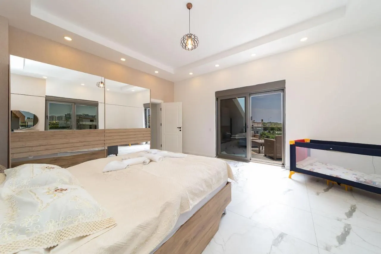 Luxury Villa With Private Pool Close To Lara Beach