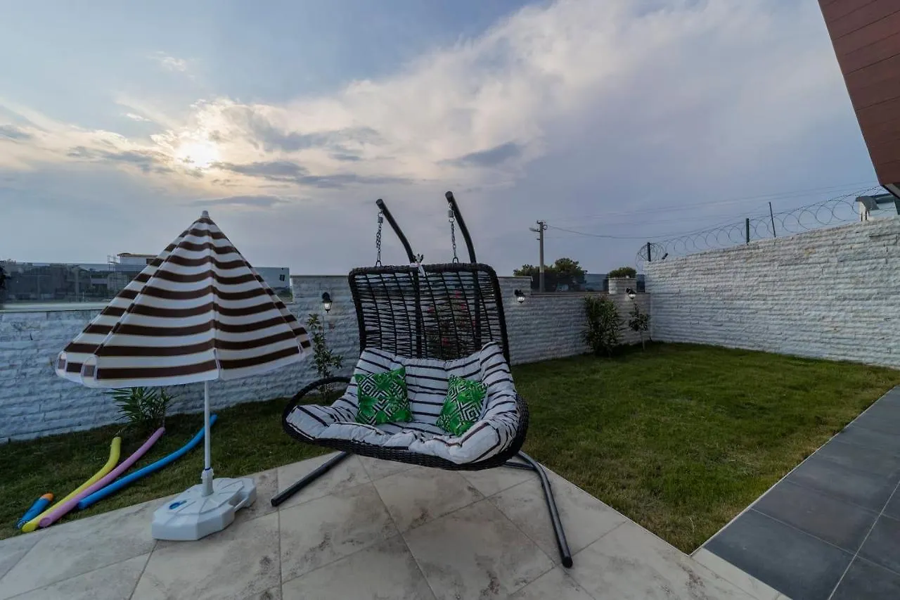 Luxury Villa With Private Pool Close To Lara Beach Turecko