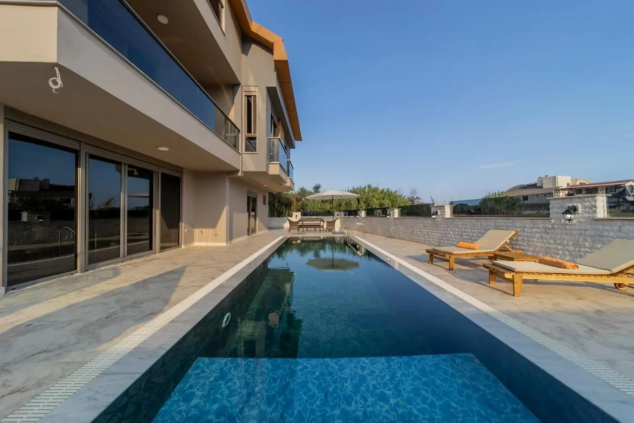 Luxury Villa With Private Pool Close To Lara Beach